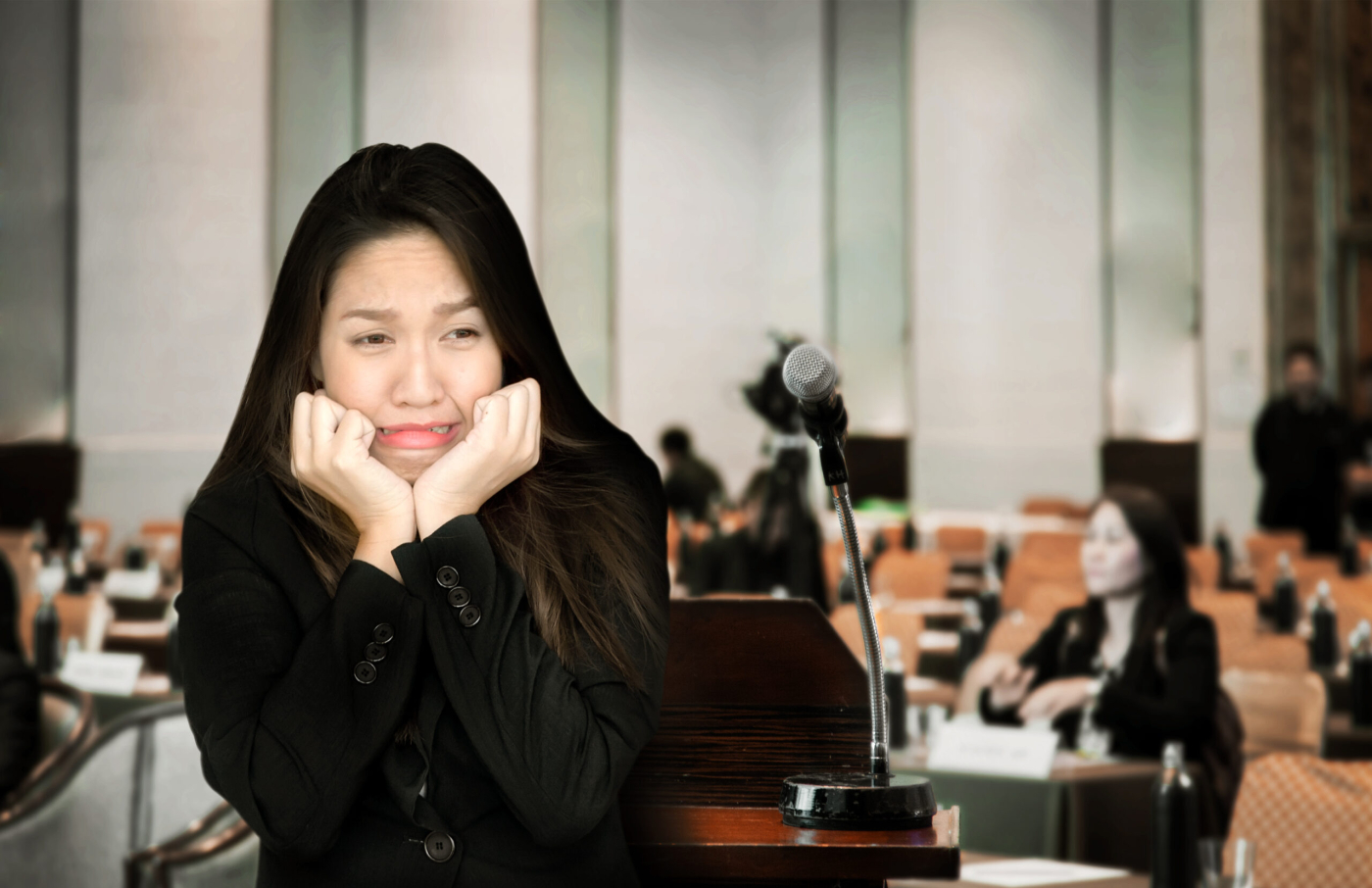 上台演講好緊張？掌握6招舒緩壓力、建立信心，侃侃而談不是夢