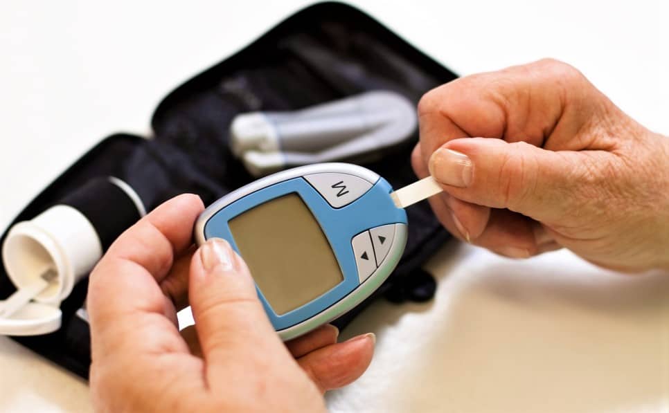 在家血糖檢測：血糖機操作步驟、測血糖的前後須知