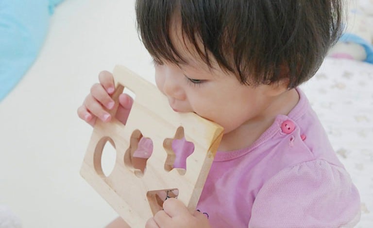 13月齡寶寶：飲食習慣變 設固定作息