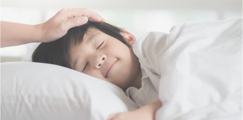 小孩不睡覺失眠怎麼辦？超實用6招解決兒童睡眠問題