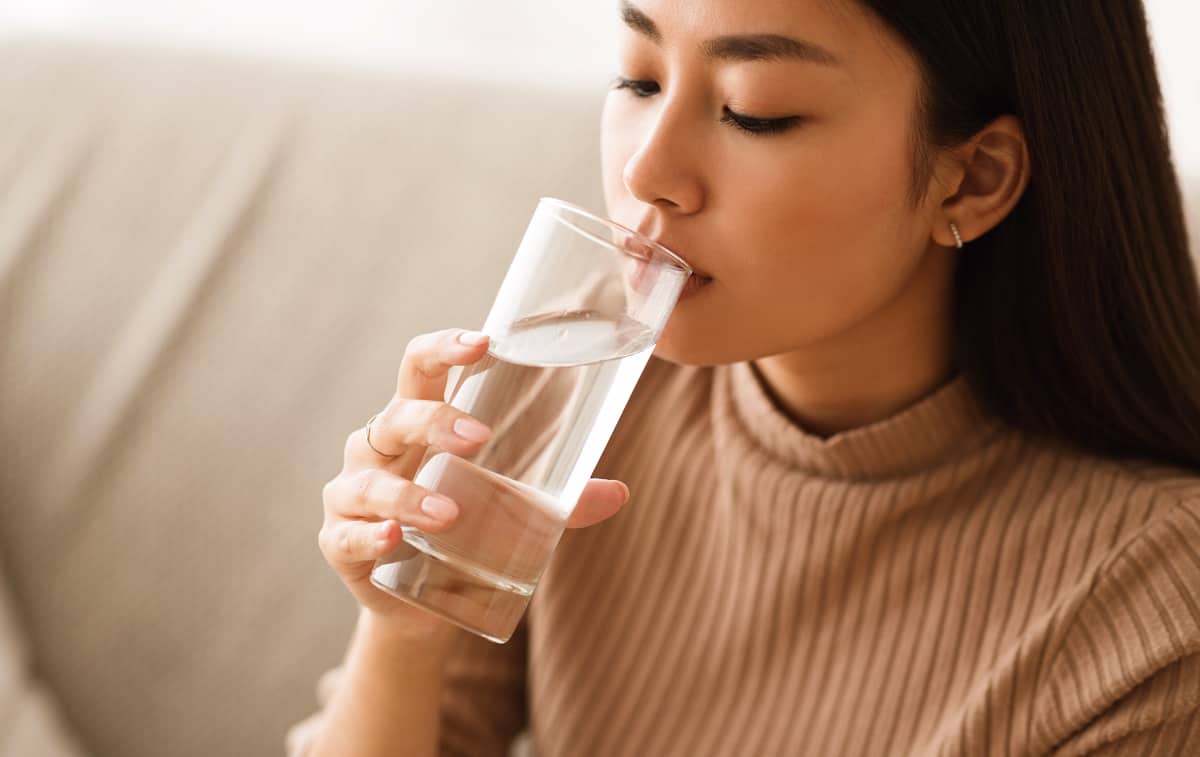 漱口喝茶吃蜂蜜~7招有效降伏喉咙痛