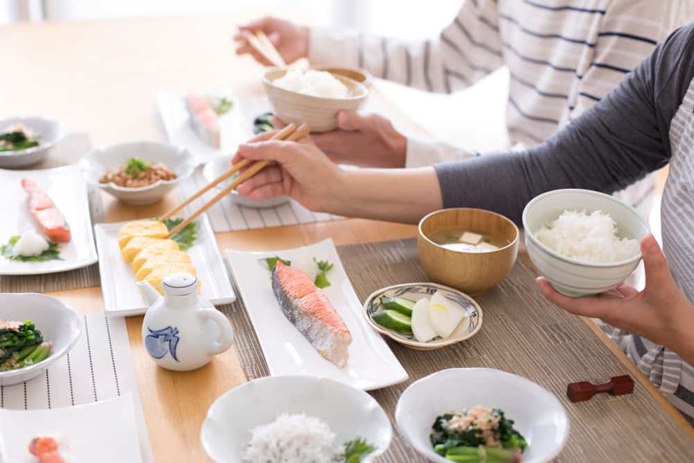 健康饮食是避免胆固醇过高的关键