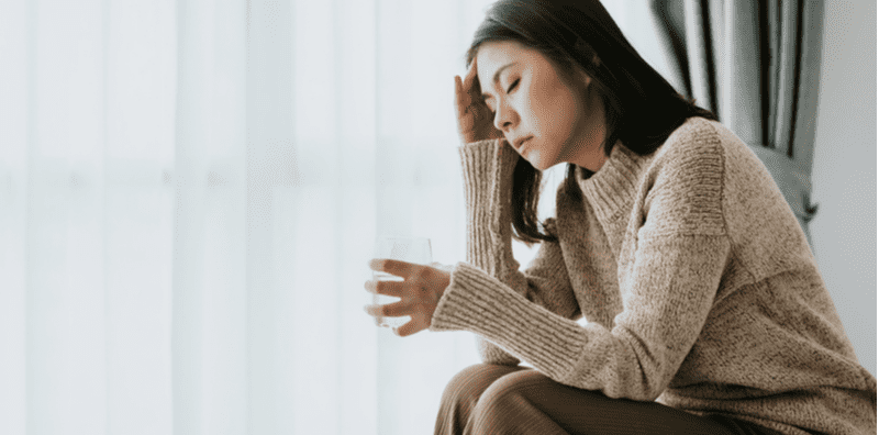 頭痛舒緩喝什麼？吃什麼食物？頭痛舒緩方法、穴道懶人包