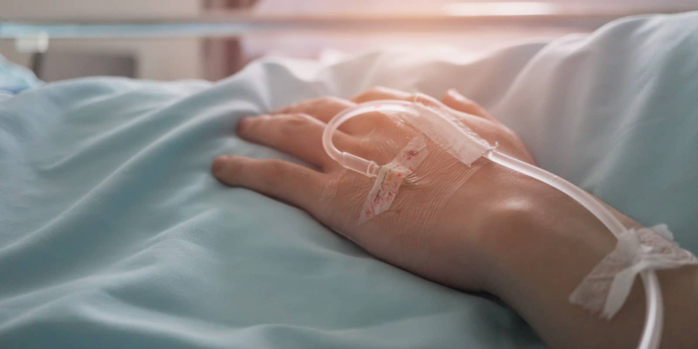 認識急性骨髓性白血病｜AML的原因、症狀、治療及存活率