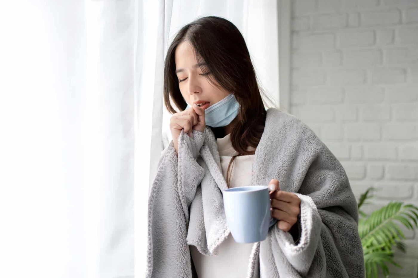 肺腺癌是什麼？症狀前兆、原因、分期病況、檢查治療一次看