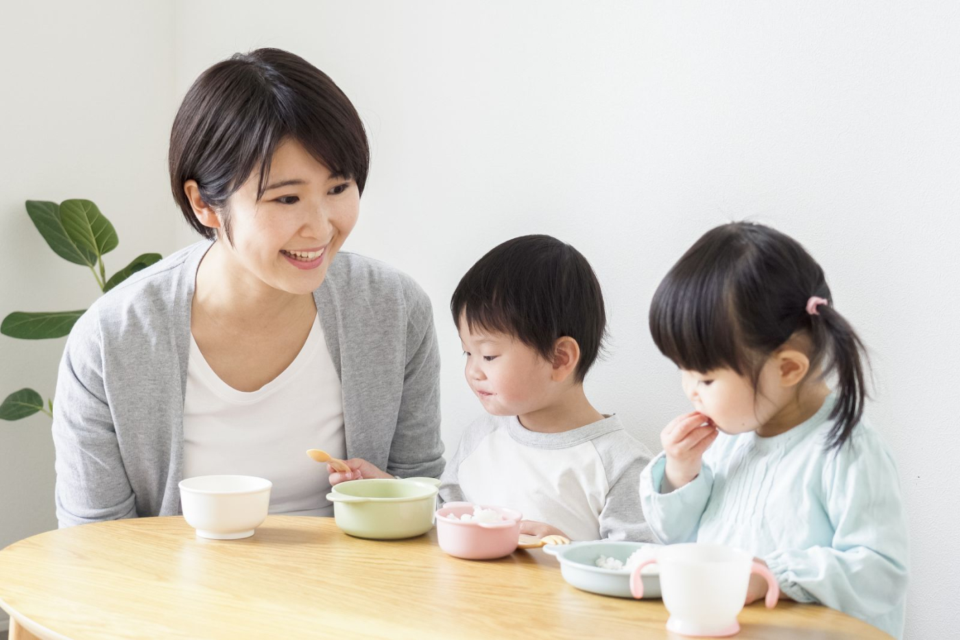 一歲寶寶飲食準備重點！寶寶餵食禁忌、營養食譜全整理