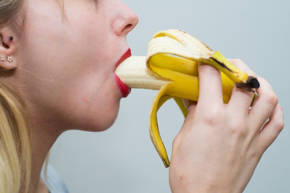 口交技巧動作2:深喉嚨