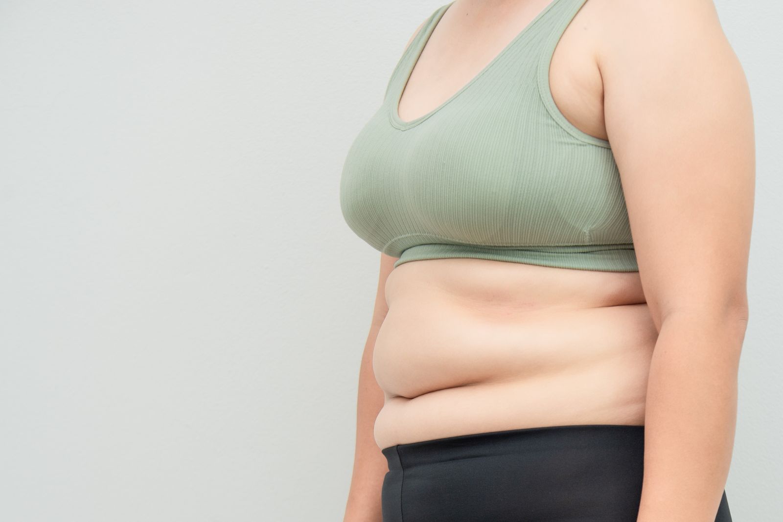 腦霧不是累！醫師揭真相：內臟脂肪與大腦老化高度相關！腸道健康抗發炎是關鍵